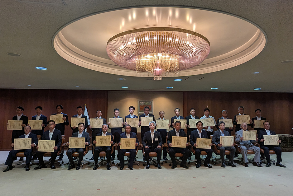 優良建設工事表彰 全体写真